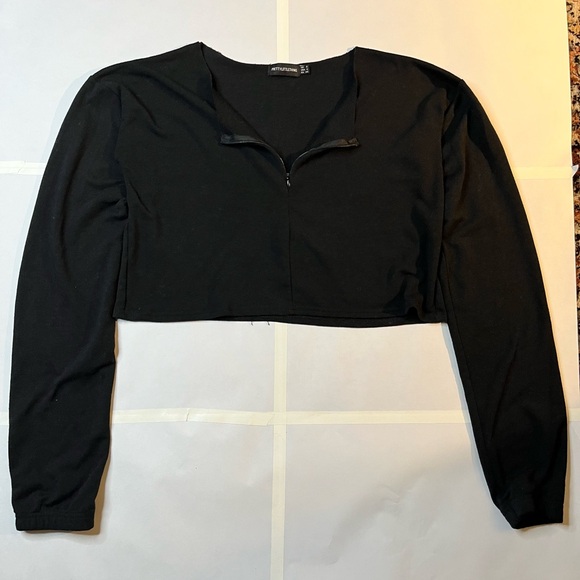Prettylittlething Black Zip Front Sweater - Picture 2 of 4